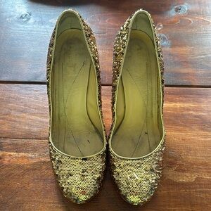 Kate Spade New York gold sequin red heel stiletto pumps size 8 Made in Italy